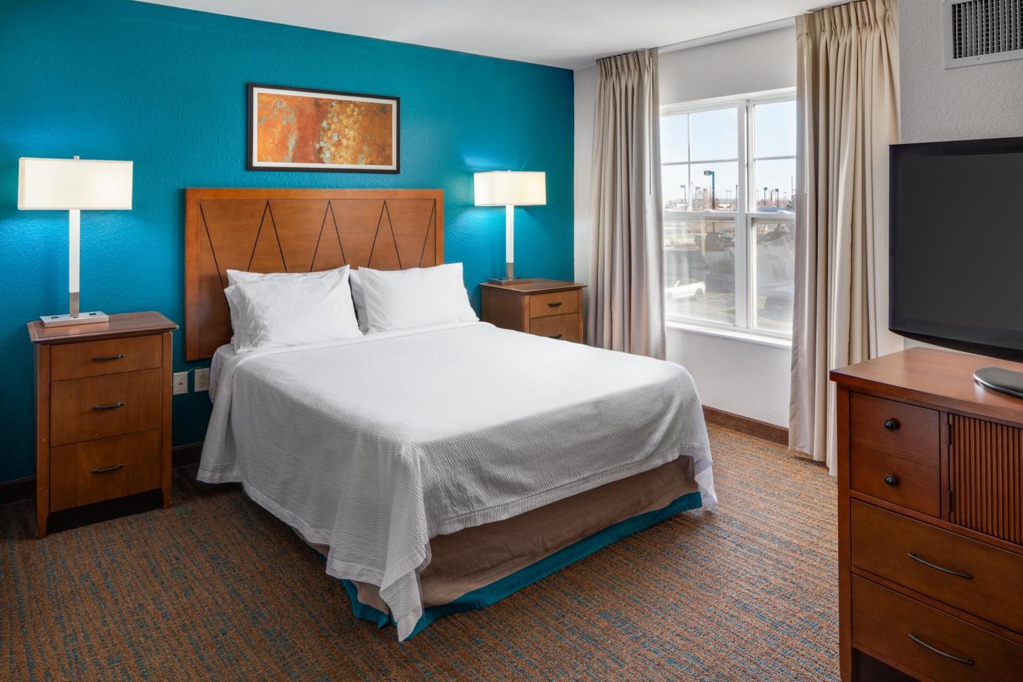 Residence Inn By Marriott Wichita East At Plazzio Экстерьер фото