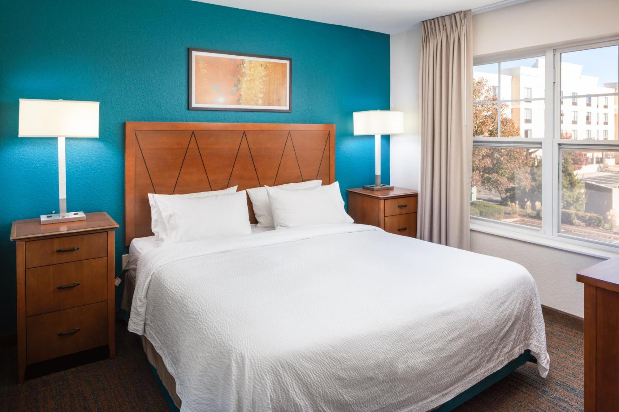 Residence Inn By Marriott Wichita East At Plazzio Экстерьер фото