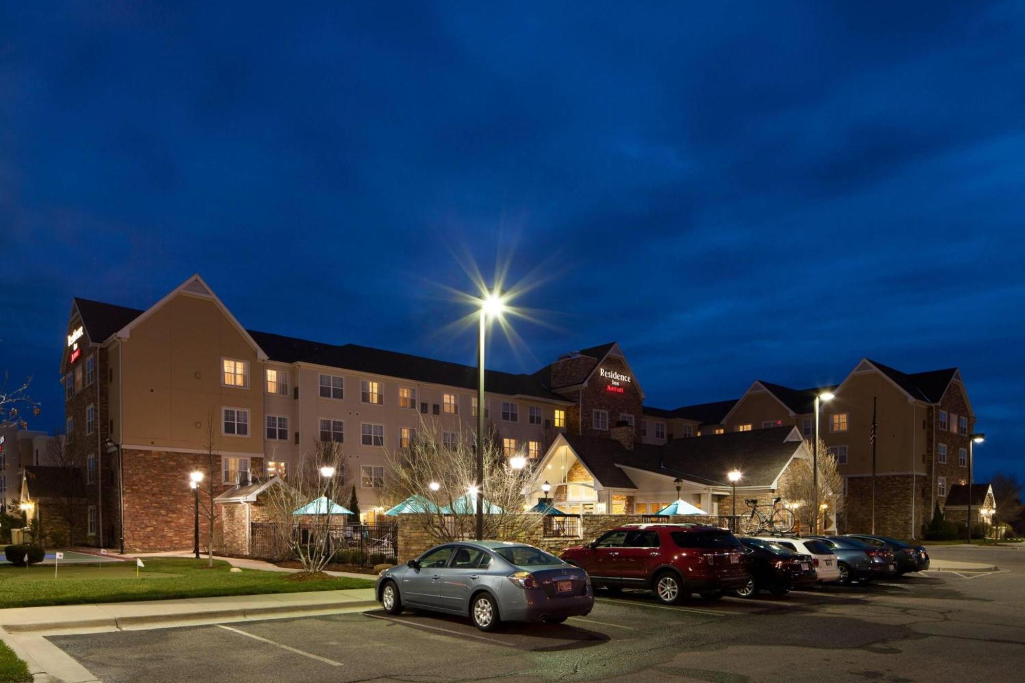 Residence Inn By Marriott Wichita East At Plazzio Экстерьер фото
