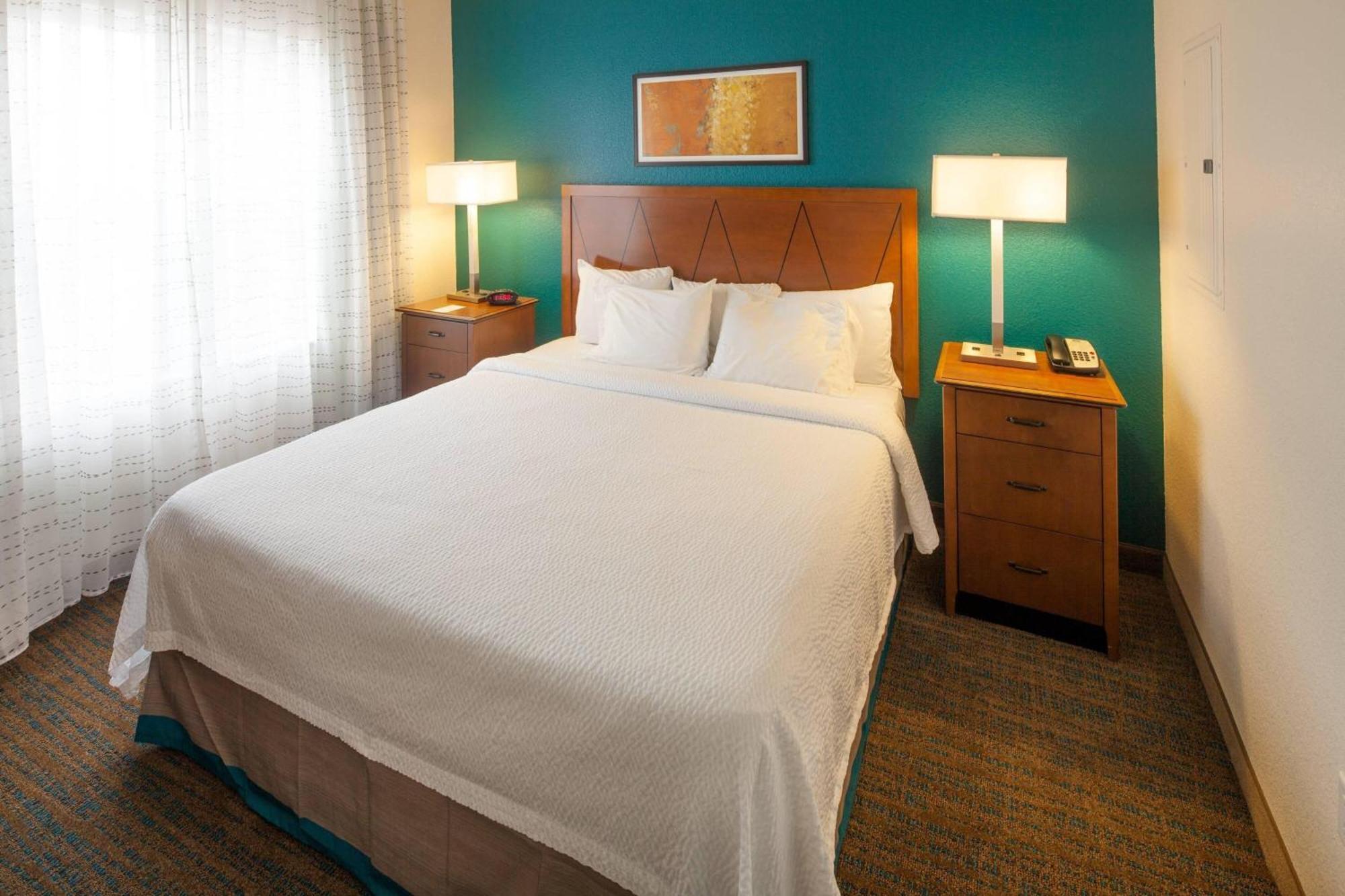Residence Inn By Marriott Wichita East At Plazzio Экстерьер фото